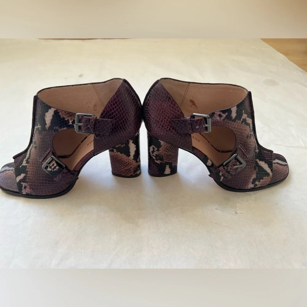 Donald Pliner Fouu snake print leather shooties sandals double strap heels 8,5 - Picture 4 of 9